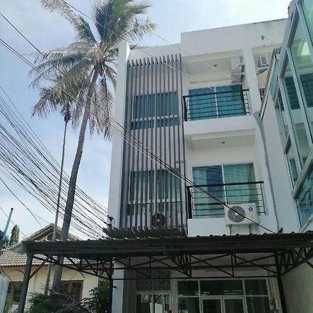 Baan7984 Rawai Apartment Bagian luar foto