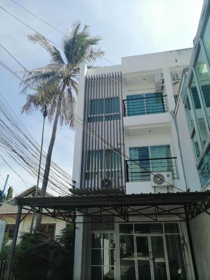 Baan7984 Rawai Apartment Bagian luar foto