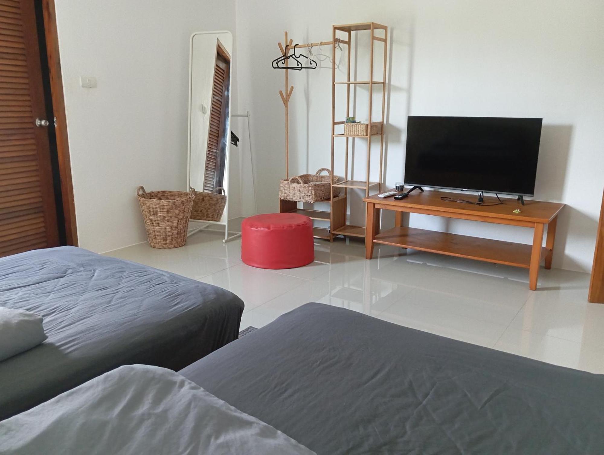 Baan7984 Rawai Apartment Bagian luar foto